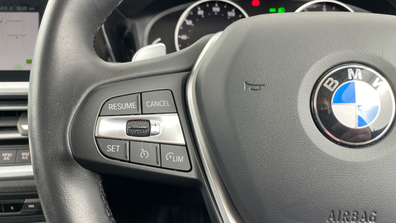 BMW 3 Series 320i SE 4dr Step Auto Petrol Saloon